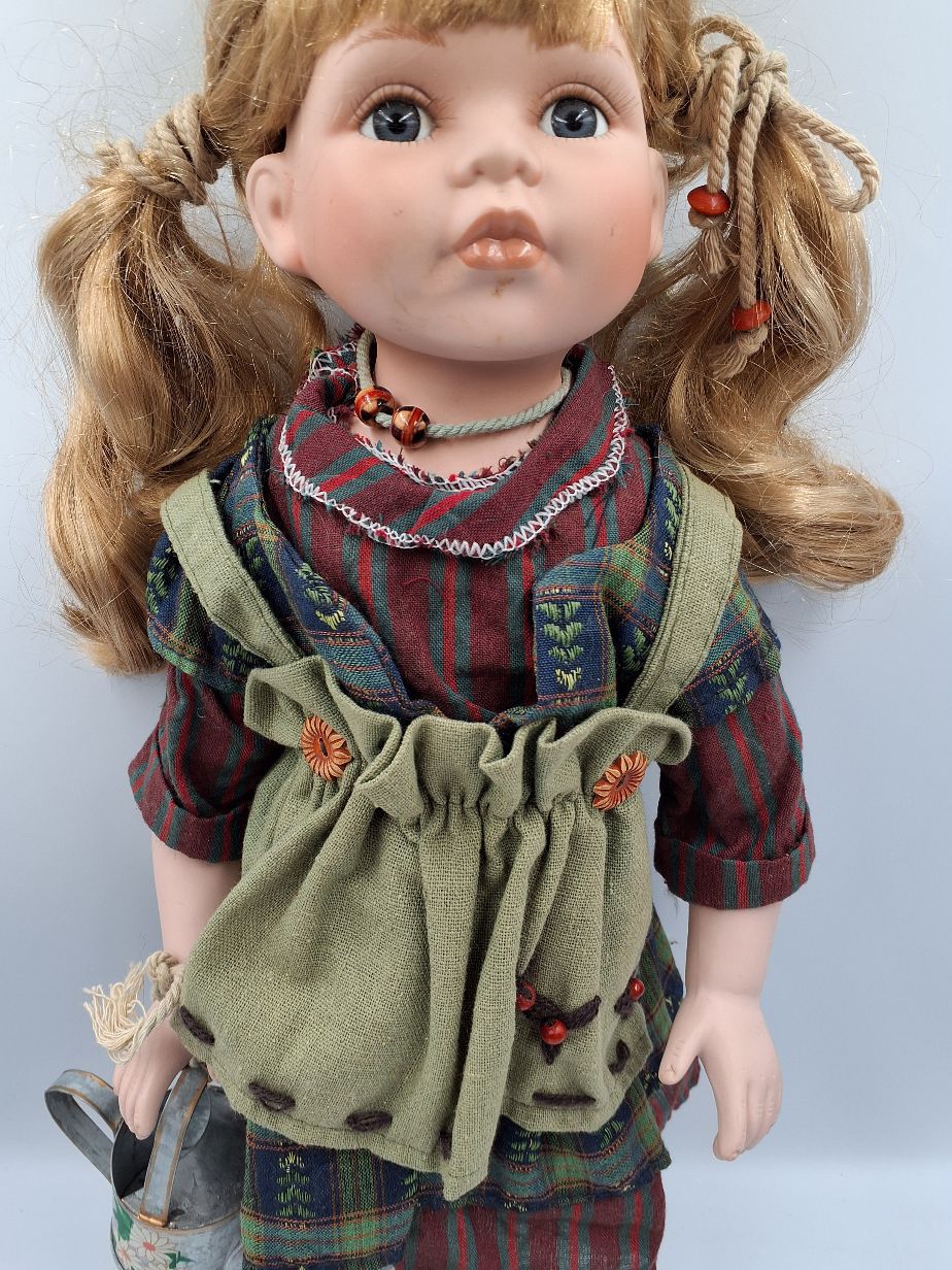 Lola Doll
